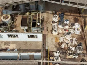 empresarios-podem-ser-presos-por-contaminacao-de-solo-com-residuos-industriais-em-senador-canedo
