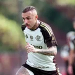 santos-acerta-contratacao-de-cebolinha;-coutinho-tambem-esta-na-mira-do-clube