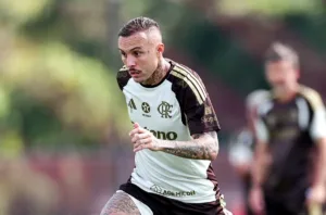 santos-acerta-contratacao-de-cebolinha;-coutinho-tambem-esta-na-mira-do-clube
