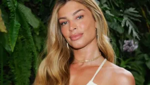 grazi-massafera-exibe-abdomen-trincadissimo-fotos-de-lingerie;-veja-imagens!