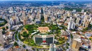 urna-enterrada-no-coracao-de-goiania-em-1933-guarda-reliquias-valiosas;-descubra-quais