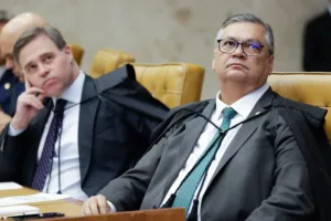 pl-vai-explorar-contra-ataque-de-dino-a-mendonca-para-argumentar-que-lula-interfere-em-investigacoes