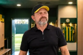 bom-jesus-demite-tecnico-apos-derrota-para-o-mineiros