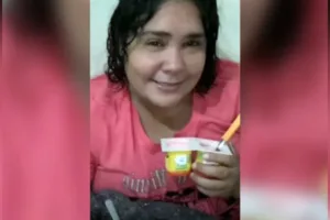 mulher-que-fingiu-ter-12-anos-para-ser-adotada-vai-para-prisao-domiciliar