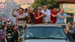 atentado-em-itumbiara-que-matou-ze-gomes-e-feriu-jose-eliton-completa-dez-anos;-veja-fotos-ineditas