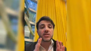renan-santos-diz-que-eleitores-de-flavio-bolsonaro-nao-ligam-para-a-operacao-dark-horse:-‘amam-bandido’