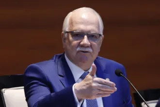 decisao-de-fachin-sobre-relatoria-do-caso-moraes-teve-acordo-com-mendonca;-veja-bastidor-–-estadao