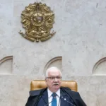 crise-no-stf:-fachin-assume-caso-moraes-e-decidira-futuro-de-master-e-inss