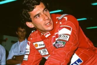 ayrton-senna-uniu-devocao-religiosa-e-vitorias-na-formula-1