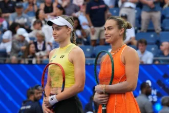 elena-rybakina-vence-o-primeiro-set-contra-sabalenka-e-jogo-avanca-para-o-segundo-no-us-open