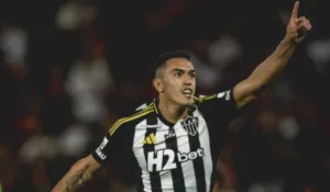 cuello-marca-para-o-atletico-mg-e-faz-2-a-0-contra-fluminense