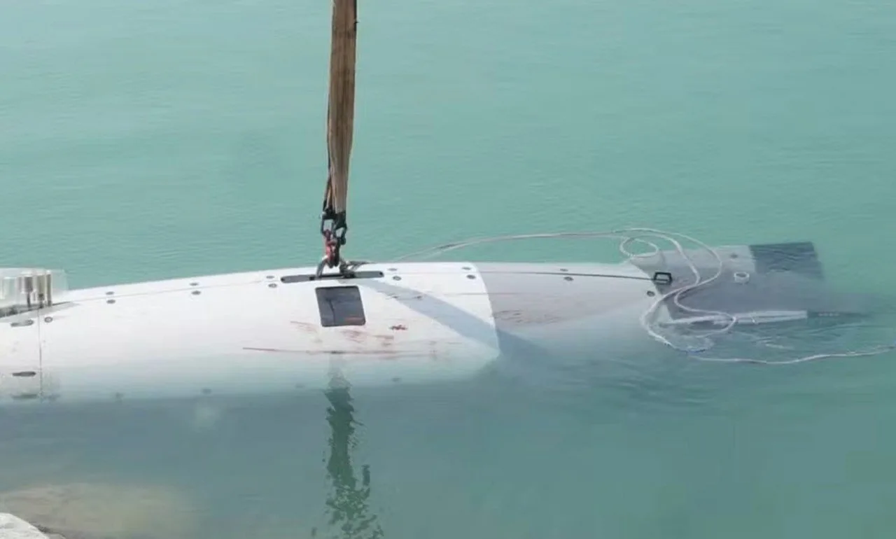 Marinha do Irã confisca drone submarino dos Estados Unidos