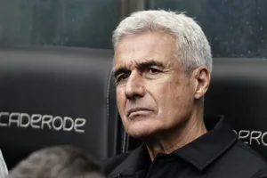 luis-castro-e-o-16o-tecnico-demitido-no-brasileirao-2026;-veja-a-lista-–-ge