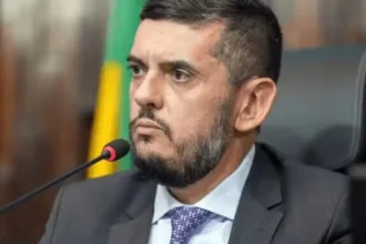 ex-deputado-do-rj-preso-toma-banho-‘usando-um-caneco’,-segundo-esposa