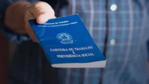 empresas-oferecem-2,4-mil-vagas-de-emprego-em-aparecida-de-goiania