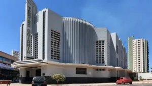 conheca-o-predio-de-goiania-projetado-para-parecer-um-transatlantico
