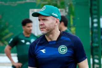 mozart-exalta-virada-do-goias-e-convoca-torcida-pelo-acesso:-“nos-ainda-acreditamos”