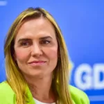 de-goiania-ao-palacio-do-buriti:-a-trajetoria-de-celina-leao-ate-o-favoritismo-no-df