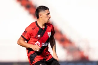 “o-foco-agora-e-entrar-no-g-2-e-subir-o-atletico-direto”,-diz-geovany-soares