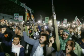 ataques-aereos-dos-houthis-ferem-13-civis-na-arabia-saudita