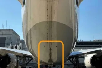boeing-787-bate-cauda-na-pista-em-houston-apos-erro-de-piloto
