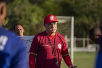 anapolina-anuncia-a-contratacao-do-tecnico-marcelo-chamusca