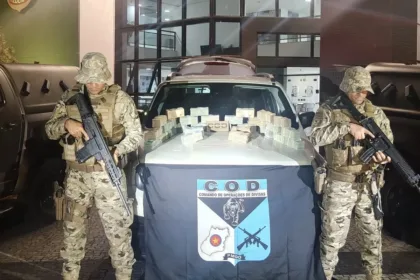 motorista-e-parado-com-quase-r$-1,2-milhao-em-dinheiro-vivo-em-goias-e-diz-que-nao-sabe-quem-seria-o-destinatario