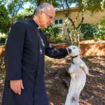 video-do-padre-luiz-augusto-sobre-como-criar-animais-gera-polemica-na-internet