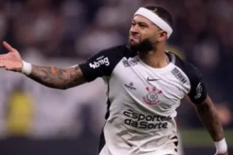 corinthians-x-estudiantes:-equipes-buscam-vaga-na-libertadores-em-partida-intensa-sem-gols-no-primeiro-tempo