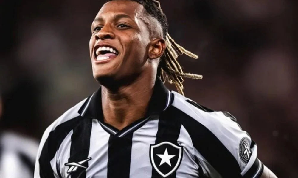 Danilo abre o placar para o Botafogo contra o Grêmio no Brasileirão 2026