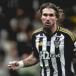 gol-contra-de-lyanco-da-vantagem-ao-santos-sobre-o-atletico-mg-no-agregado