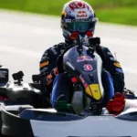 kart-race-sees-max-verstappen-defeat-100-rivals-in-35-minutes
