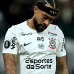 libertadores:-memphis-isola-penalti-no-ultimo-lance,-e-estudiantes-elimina-corinthians-–-uol