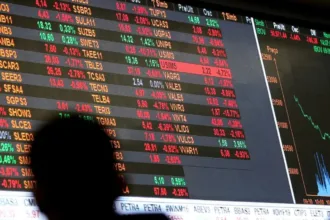 anuncio-de-aumento-do-bolsa-familia-faz-dolar-subir-e-bolsa-cair
