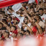 mais-de-7-mil-ingressos-vendidos:-vila-nova-espera-oba-lotado-contra-o-america-mg
