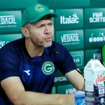 mozart-ve-goias-como-“patinho-feio”,-mas-acredita-em-reacao-na-serie-b