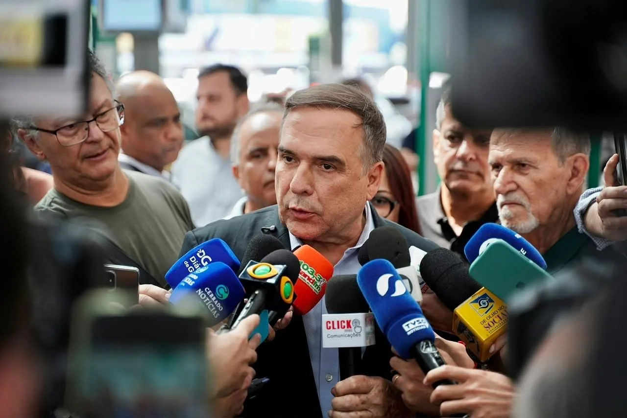 “Eivada de vícios de constitucionalidade”: MPGO recomenda ao prefeito de Goiânia que questione lei que prevê auxílio para compra de arma aprovado pela Câmara