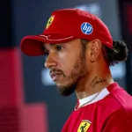 hamilton-nega-crise-na-ferrari-e-rebate-rumores-sobre-demissoes