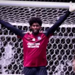 hugo-souza,-matheuzinho-e-bidon:-o-plano-do-corinthians-para-bater-meta-milionaria-de-vendas