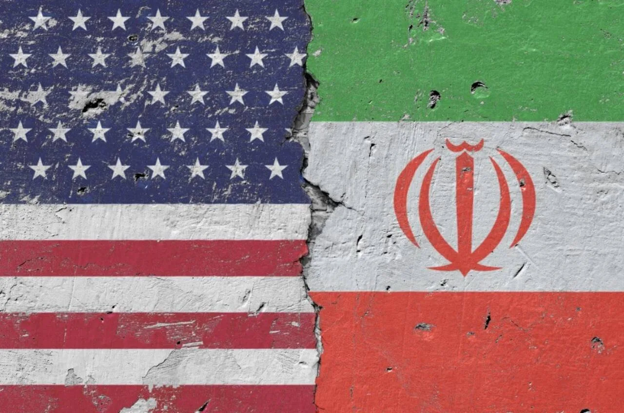 Ataques iranianos partem avião em bases militares dos EUA