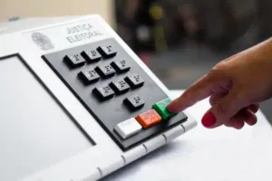 pautas-cruciais-para-2026:-educacao,-seguranca-e-saude-mental-moldam-voto-de-71%-dos-brasileiros