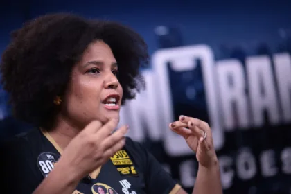 samara-martins-defende-soberania-no-debate-metropoles/inteligencia-ltda