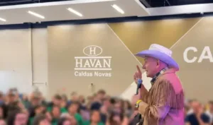 “vao-ter-que-arranjar-outro-emprego”:-‘veio-da-havan’-e-alvo-de-acao-por-assedio-eleitoral-que-pede-r$-30-mi-em-goias