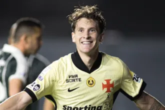 brasileirao:-vasco-atropela-coritiba-e-poe-gremio-na-zona-de-rebaixamento-–-cnn-brasil