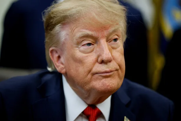 trump-anuncia-que-vai-nomear-‘czar-da-ia’-e-criar-forca-tarefa-para-fomentar-e-monitorar-tecnologia