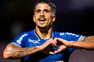 avai-abre-o-placar-na-serrinha,-deixa-o-z-4-e-goias-para-o-intervalo-com-derrota