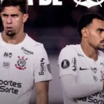 gavioes-da-fiel-cobra-elenco-do-corinthians-no-ct-apos-queda
