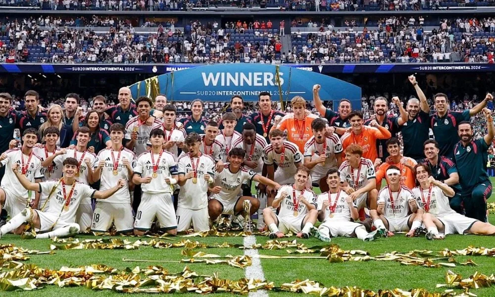 Real Madrid downs Santiago Wanderers 3-1 before 52,000 fans