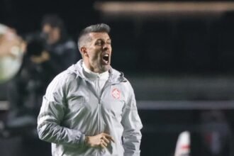 paulo-pezzolano-nao-e-mais-tecnico-do-inter-–-gzh