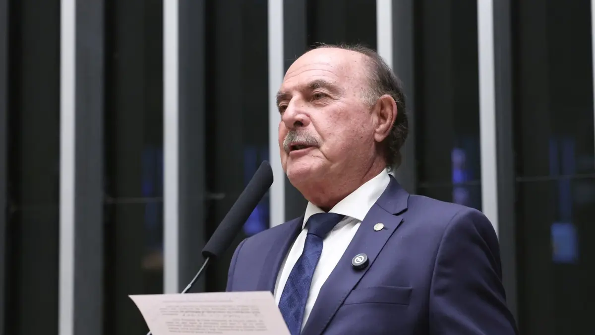 Zacharias assina 2 pedidos de impeachment contra Moraes: ‘Se um presidente pode ser retirado, um ministro também’